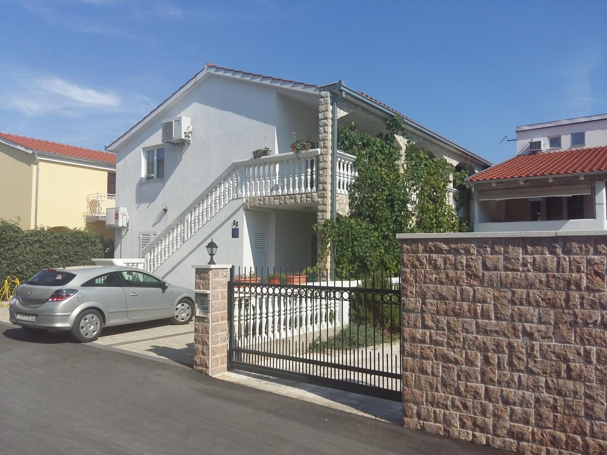 Apartment Anton *